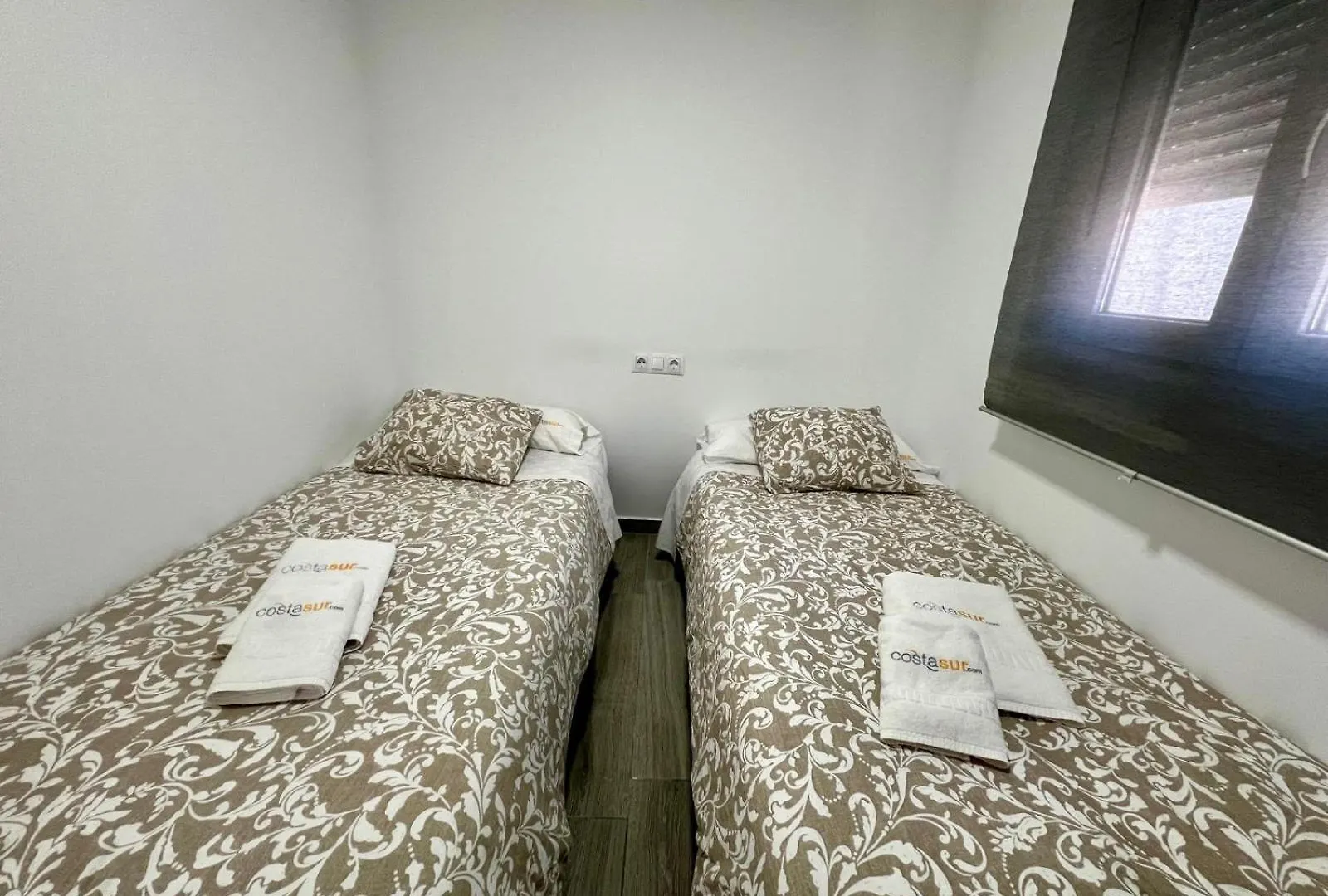 奇克拉纳－德拉弗龙特拉La Casita De Okume别墅 0*, 奇克拉纳－德拉弗龙特拉 西班牙